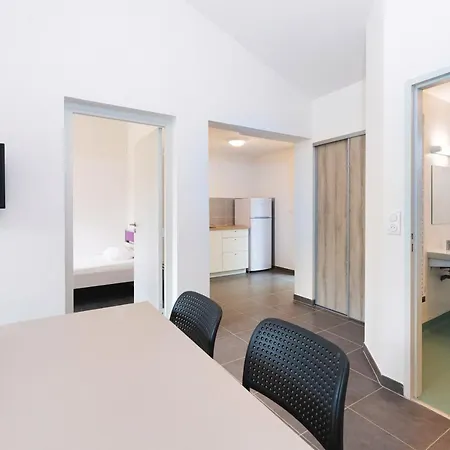 Vakantiepark Aux Portes Des Monts D'aubrac Espalion