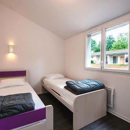 Aux Portes Des Monts D'aubrac Ferienpark 3*