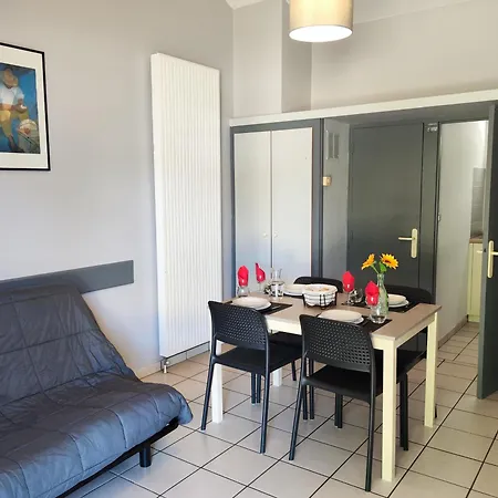 Aux Portes Des Monts D'aubrac Village de vacances