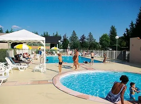 Aux Portes Des Monts D'aubrac 3* Espalion