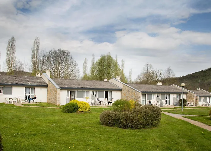 Aux Portes Des Monts D'aubrac Parco vacanze 3*